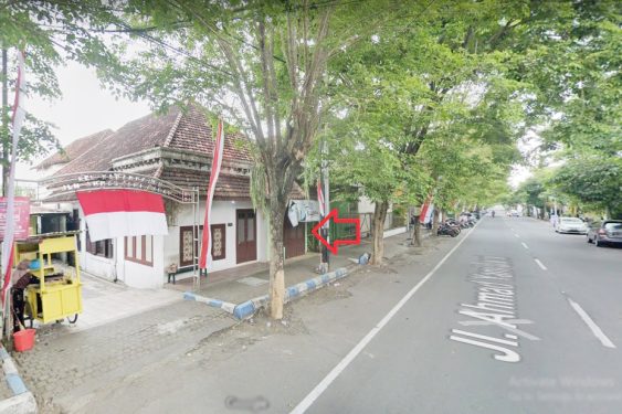 Rumah Dijual Hitung Tanah Saja di Tulungagung Dekat Apollo Supermall, Alun-Alun Tulungagung, Stasiun Tulungagung, RSUD Dr. Iskak