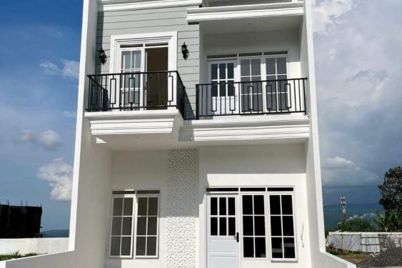 Hunian villa di Malang dengan desain eropa classic
